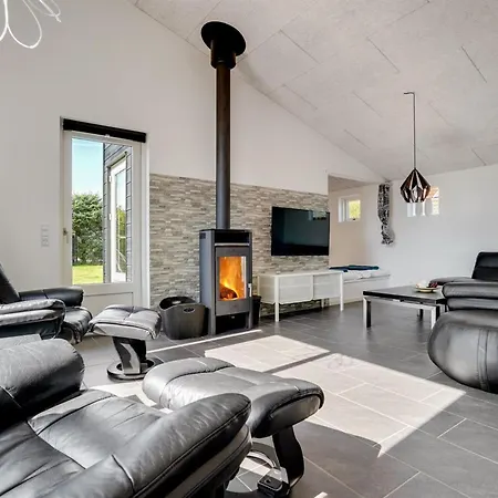 Siegfried - 500m From The Sea By Interhome Feriehus